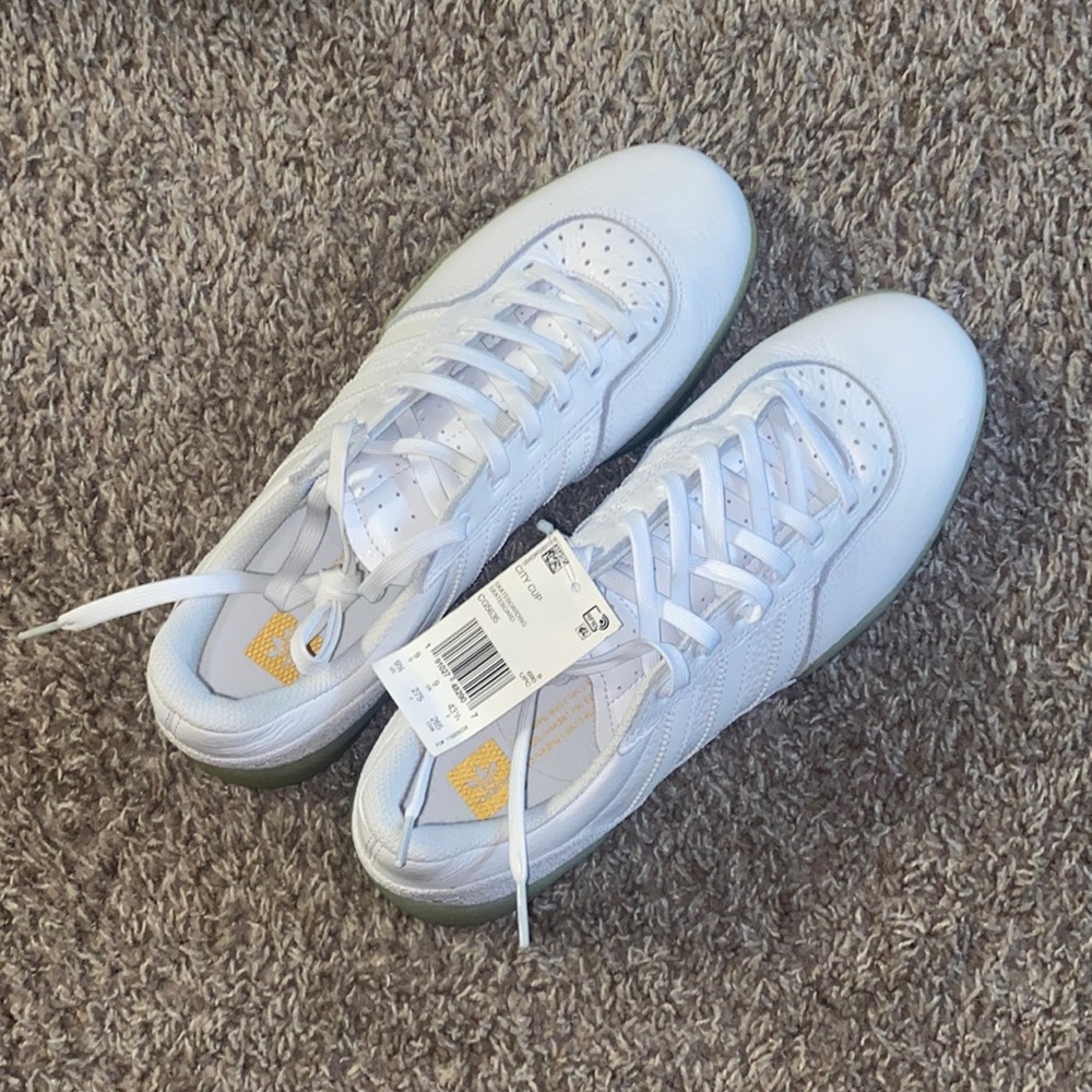 Adidas City Cup. Mens shoes